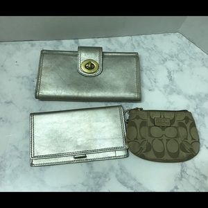 Coach Silver Leather  Wallet Checkbook Coin Purse
